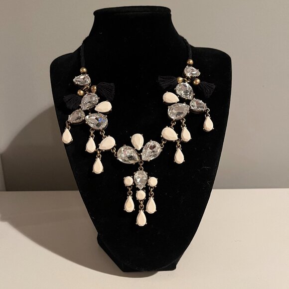J Crew Rhinestone Beaded String Tie Necklace. 14" Adjustable. Gently Used. - Picture 1 of 3